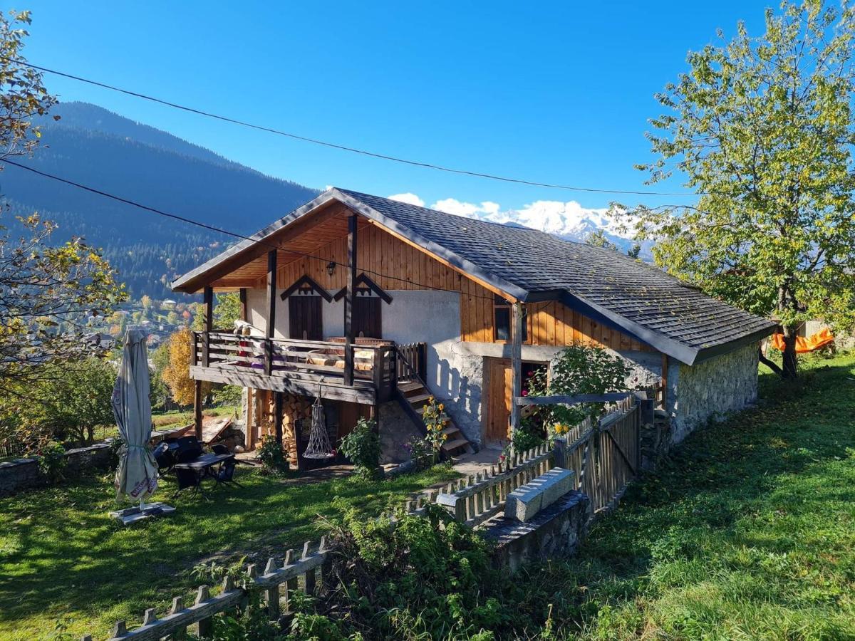 Nadia Guesthouse Mestia Dış mekan fotoğraf