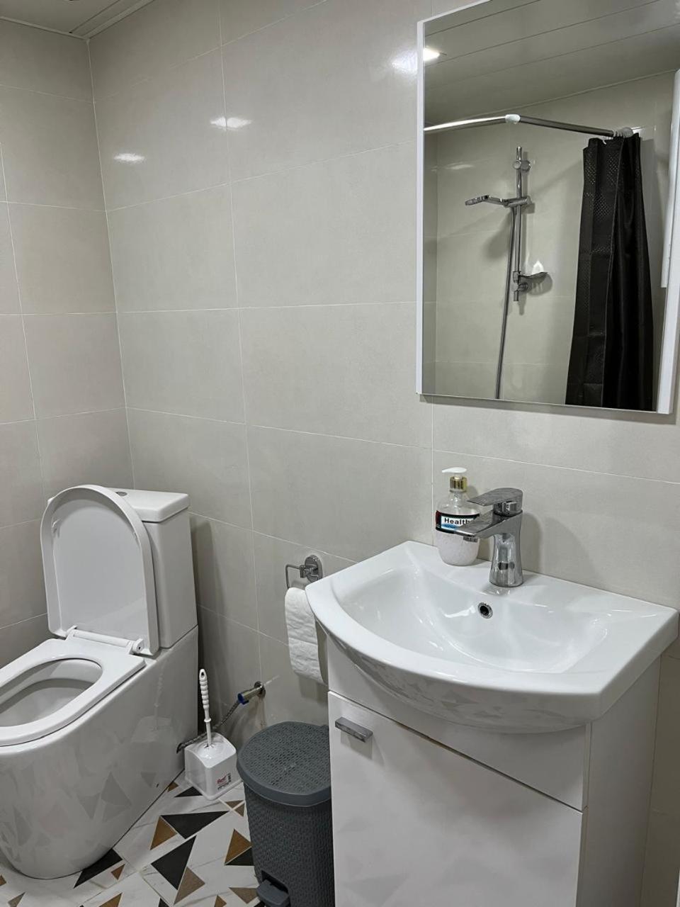 Nadia Guesthouse Mestia Dış mekan fotoğraf