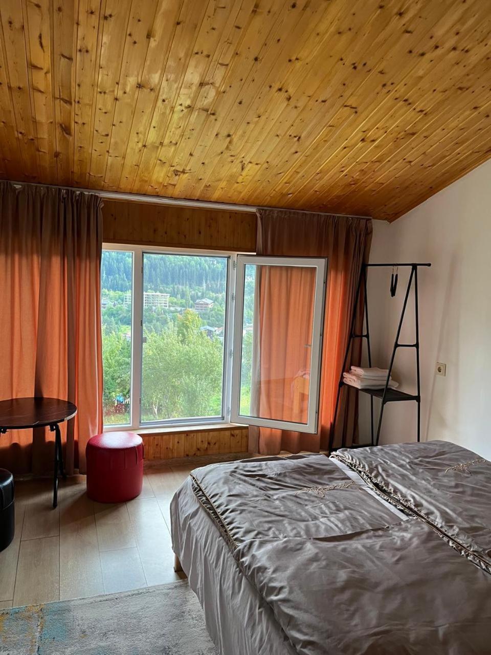 Nadia Guesthouse Mestia Dış mekan fotoğraf