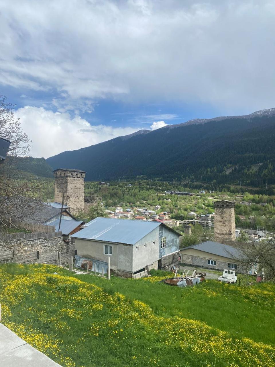 Nadia Guesthouse Mestia Dış mekan fotoğraf